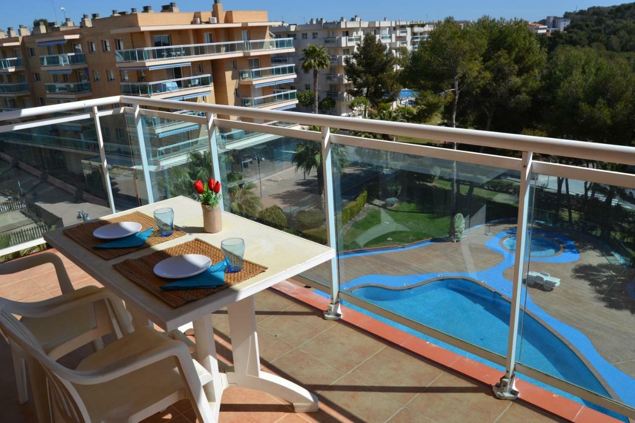 Lovely Familiar Apartment With Pool In Cap Salou Exterior photo